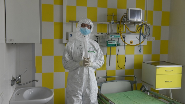 «Подъём заболеваемости будет продолжаться»: врачи — о том, сколько случаев омикрона на Урале