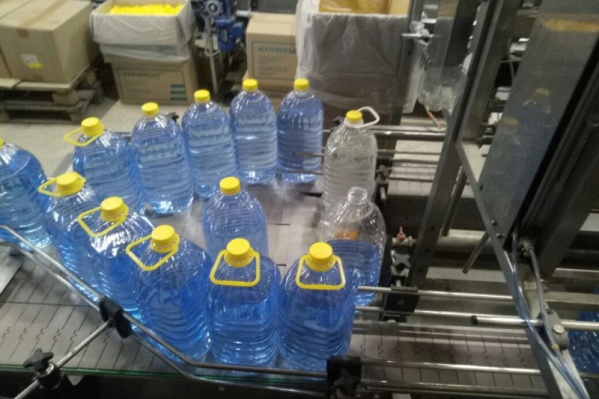 Компания из Златоуста продавала ядовитый метанол под видом незамерзающей жидкости Компания из Златоуста продавала ядовитый метанол под видом незамерзающей жидкости