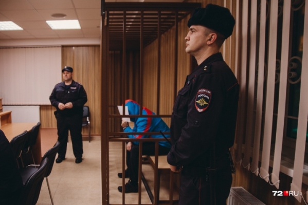 Заседание по Екатерине Данекиной состоялось сегодня, 10 июня, в Тюменском областном суде. Она была со своим защитником Владиславом Луньковым Заседание по Екатерине Данекиной состоялось сегодня, 10 июня, в Тюменском областном суде. Она была со своим защитником Владиславом Луньковым 