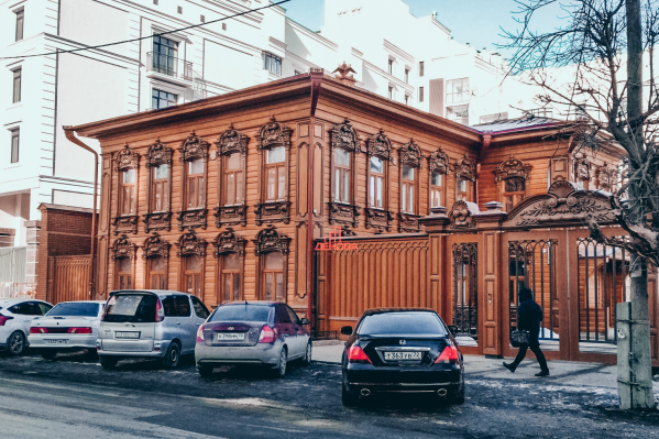 Здание находится на Осипенко,19. Так оно выглядит после реконструкции Здание находится на Осипенко,19. Так оно выглядит после реконструкции