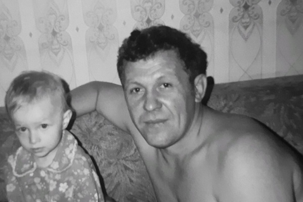 Алексей со старшей дочкой Таней в молодости Алексей со старшей дочкой Таней в молодости