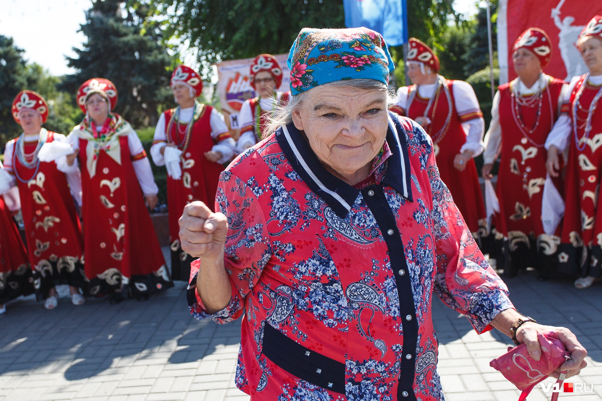 Волгоградским пенсионерам продлили режим самоизоляции