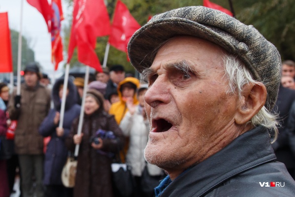 Стоять с плакатами можно будет прямо на входе в рынок Стоять с плакатами можно будет прямо на входе в рынок