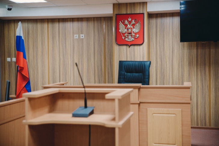 Судебные заседания в выходные дни будут без посетителей — никого в здания не пустят Судебные заседания в выходные дни будут без посетителей — никого в здания не пустят