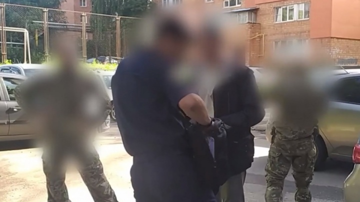 Двух полковников нижегородской ФСИН отправили под домашний арест, а не в СИЗО
