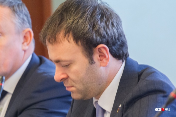 Компанией владела мать депутата Госдумы Евгения Серпера Компанией владела мать депутата Госдумы Евгения Серпера