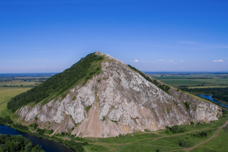 Шиханы — настоящий геологический музей под открытым небом