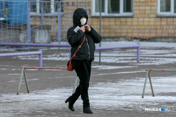 Из дома можно будет выйти, чтобы дойти до пожилых или больных родственников Из дома можно будет выйти, чтобы дойти до пожилых или больных родственников