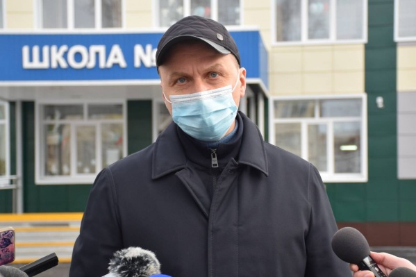 Андрей Потапов просит курганских пенсионеров соблюдать меры профилактики против <nobr class="_">COVID-19</nobr> Андрей Потапов просит курганских пенсионеров соблюдать меры профилактики против <nobr class="_">COVID-19</nobr>