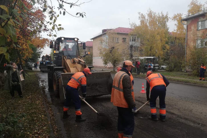 Ежегодно на ремонт дорог по федеральной программе выделяют миллиард рублей