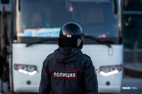 Тех, кто должен сидеть дома, но все равно выходит на улицу, штрафуют. В регионе таких уже несколько десятков человек Тех, кто должен сидеть дома, но все равно выходит на улицу, штрафуют. В регионе таких уже несколько десятков человек