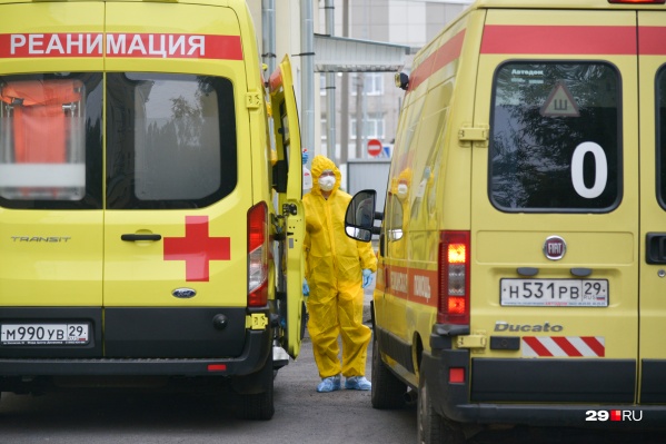 В целом по стране с начала пандемии умерли 24 002 человека В целом по стране с начала пандемии умерли 24 002 человека
