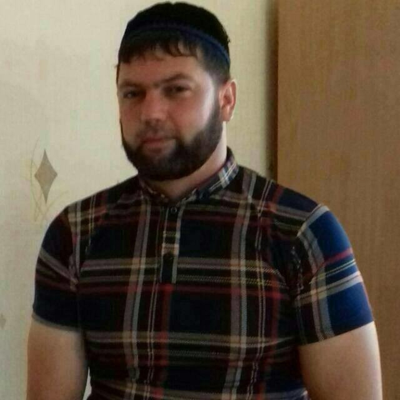 Ибрагим уже взрослый мужчина Ибрагим уже взрослый мужчина
