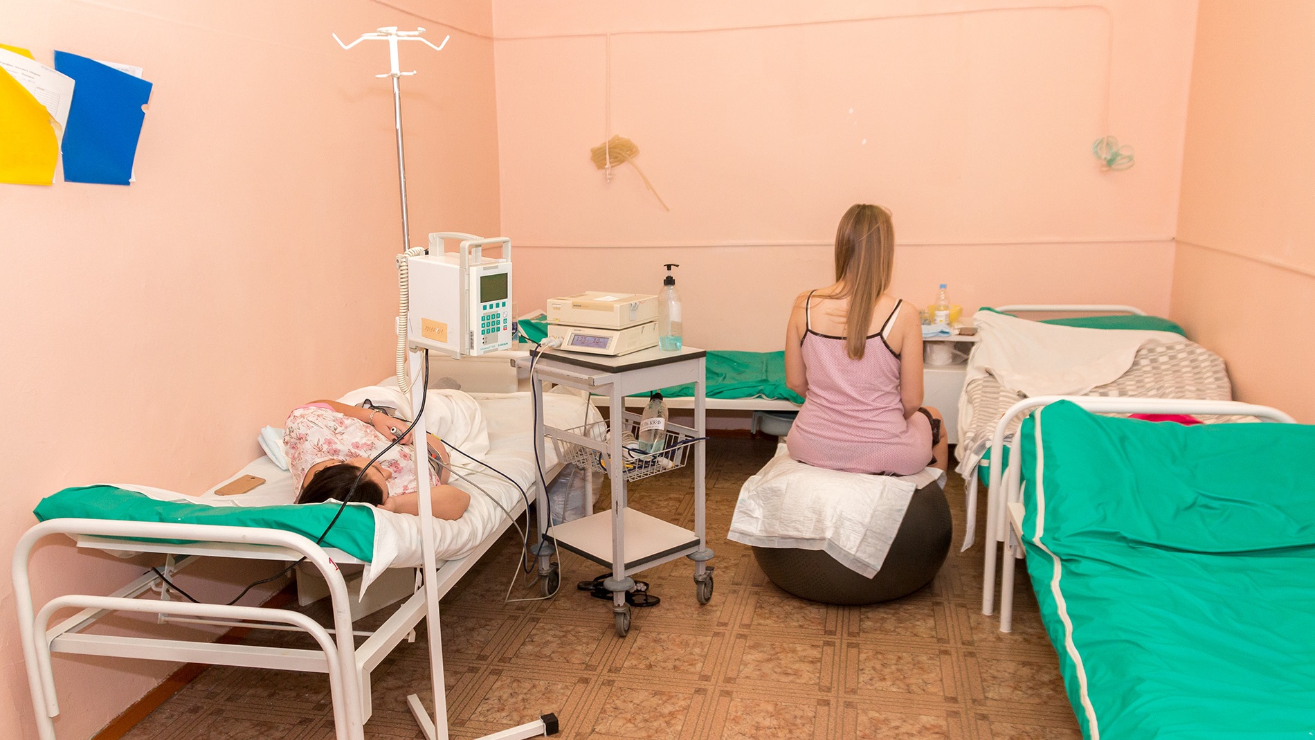 Самой молодой мамой в Самарской области стала <nobr class="_">13-летняя</nobr> девочка