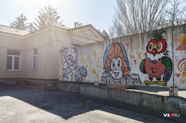 На этой неделе школьницу привезли в детскую инфекционную больницу На этой неделе школьницу привезли в детскую инфекционную больницу