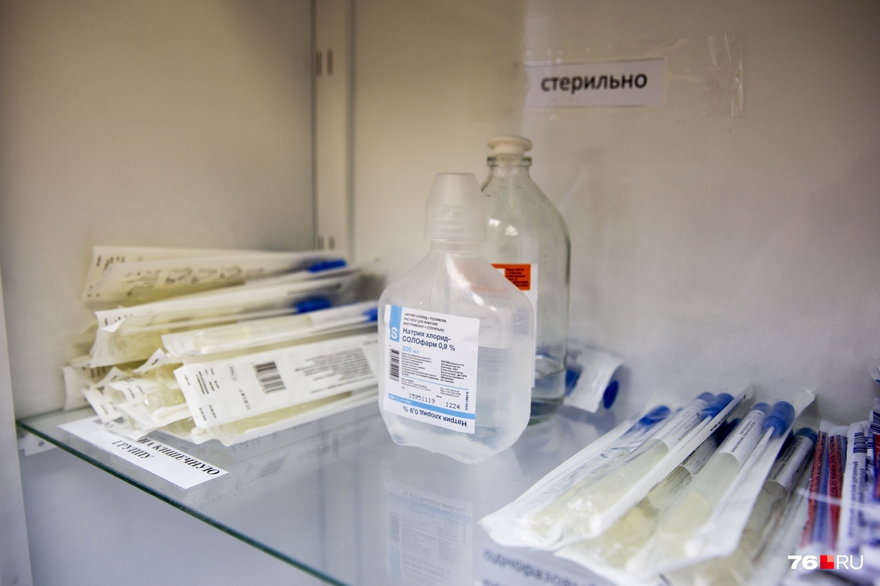 Вакцину от коронавируса в Тюменской области ждут в конце года