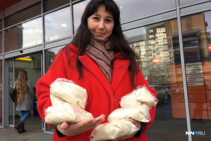 Больше пяти упаковок, якобы, не продают<br> Больше пяти упаковок, якобы, не продают<br>