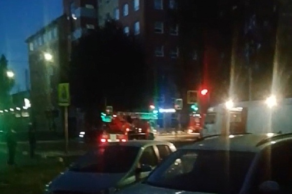 На место вызвали МЧС На место вызвали МЧС