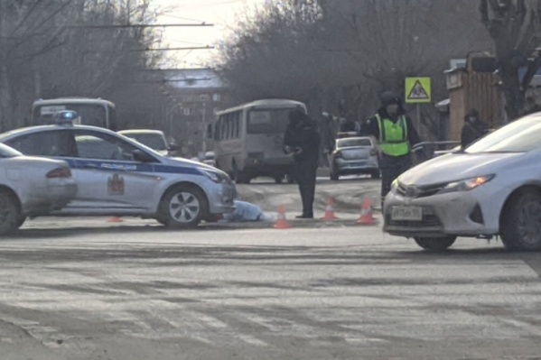 Авария произошла около 15:00 Авария произошла около 15:00