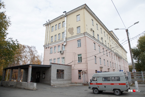 У службы скорой помощи по-прежнему работы невпроворот У службы скорой помощи по-прежнему работы невпроворот
