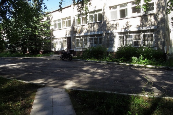 Больница уже приняла первых пациентов с коронавирусной инфекцией Больница уже приняла первых пациентов с коронавирусной инфекцией