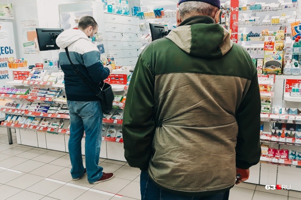 Мужчины успели ограбить 4 аптеки Мужчины успели ограбить 4 аптеки