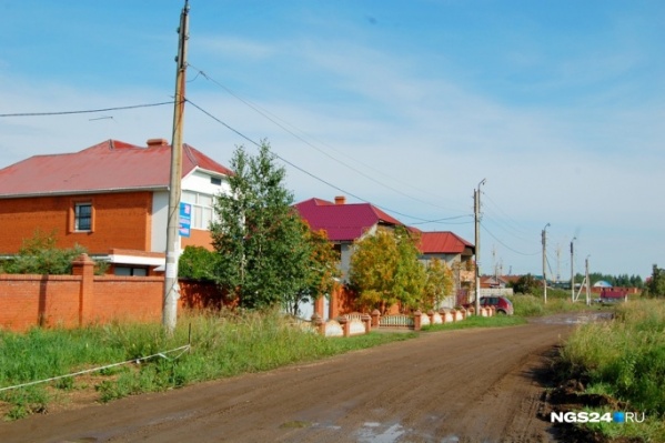 Электричество, а значит, горячая вода и тепло, вернутся в дома ближе к десяти вечера Электричество, а значит, горячая вода и тепло, вернутся в дома ближе к десяти вечера 