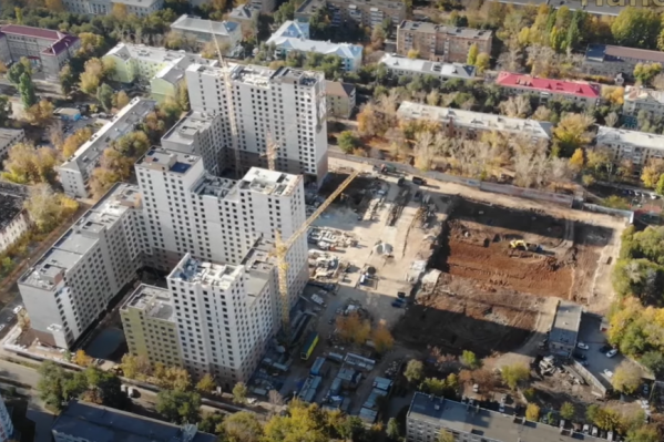 Раньше здесь располагался военный городок Раньше здесь располагался военный городок