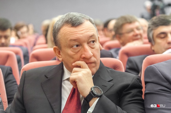 Фетисов возглавляет штаб по борьбе с коронавирусом Фетисов возглавляет штаб по борьбе с коронавирусом