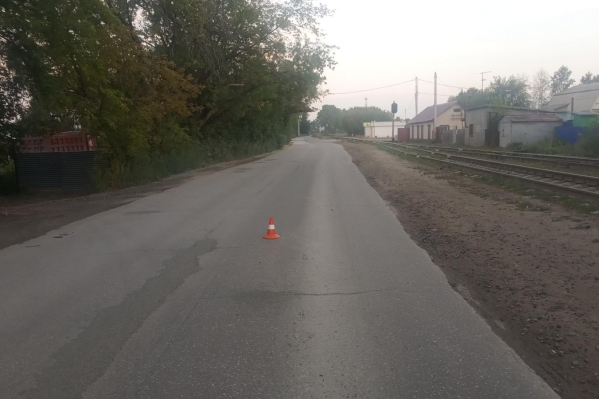 Велосипедист получил очень тяжелую травму головы Велосипедист получил очень тяжелую травму головы