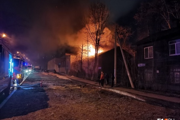 В МЧС назвали позднее обнаружение пожара одной из причин гибели семи человек В МЧС назвали позднее обнаружение пожара одной из причин гибели семи человек