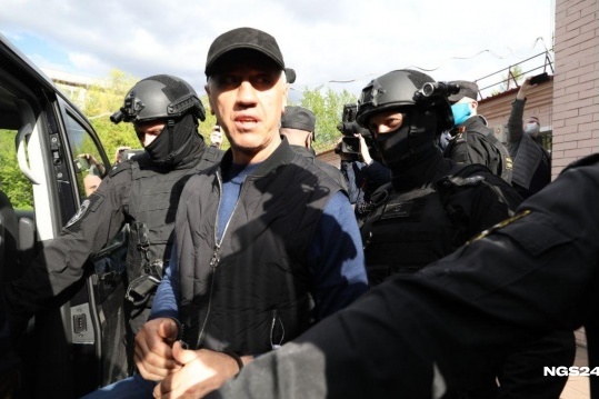Быкова задержали в четверг, на следующий день суд отправил его под арест Быкова задержали в четверг, на следующий день суд отправил его под арест