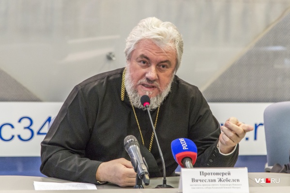 В пятницу отца Вячеслава перевели в реанимацию В пятницу отца Вячеслава перевели в реанимацию
