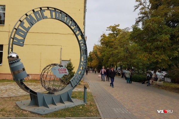 Чиновники настаивают на том, что случаи заражения в классах единичные Чиновники настаивают на том, что случаи заражения в классах единичные 