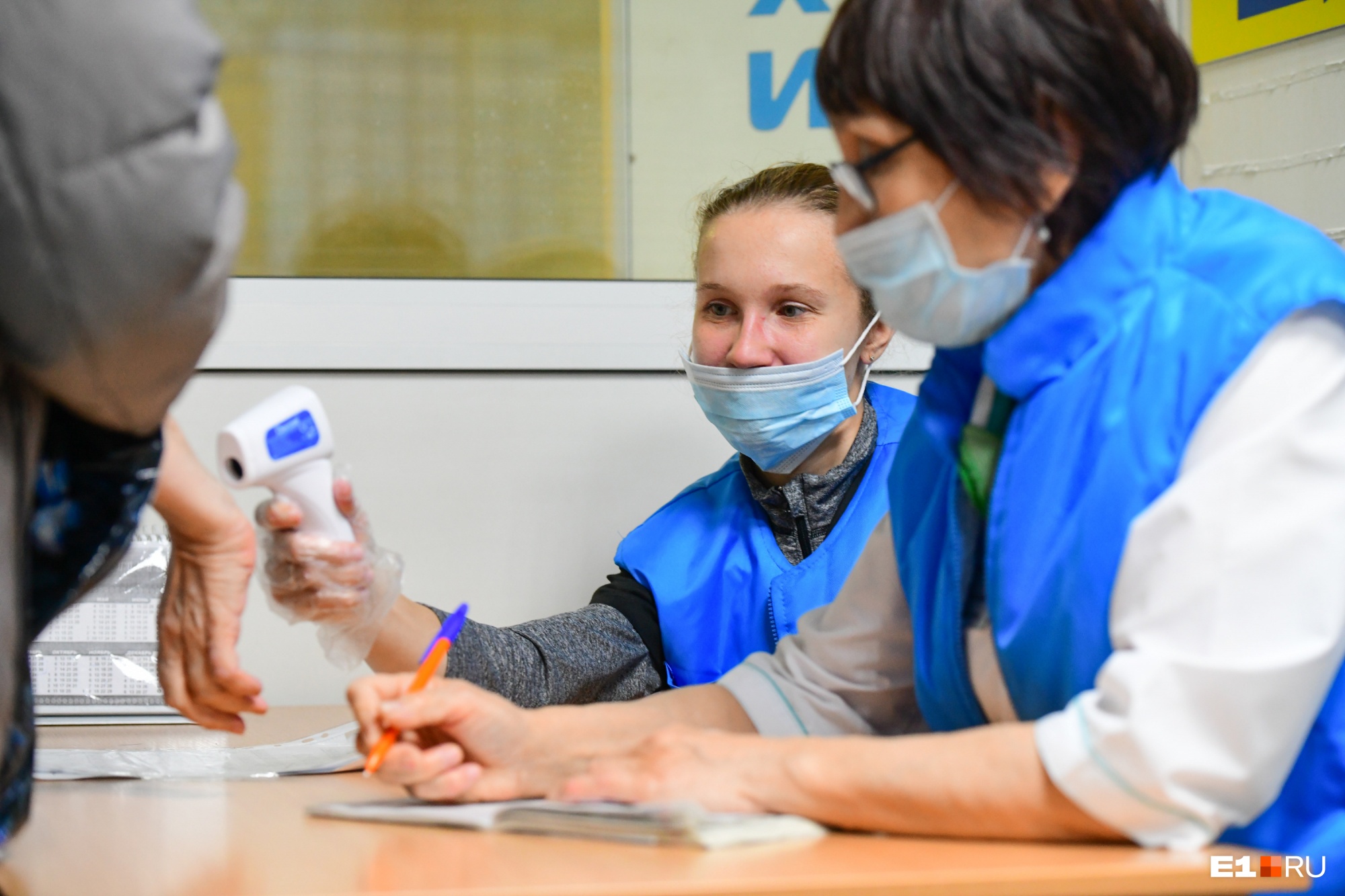 «Снижения заболеваемости нет». В Свердловской области растет число пациентов с пневмонией
