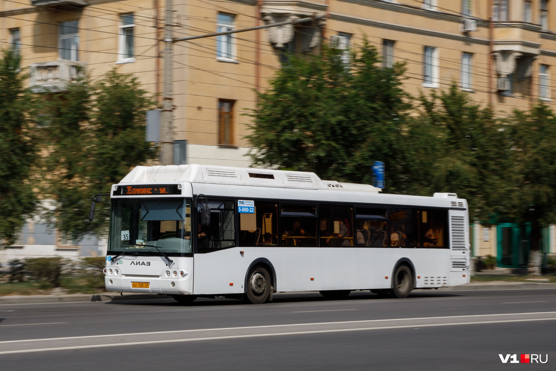 Транспорт волгограда. Автобусный парк Волгоград. Автобус Волгоград. 65 Автобус Волгоград. Пассажирский транспорт Волгограда.