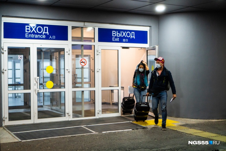Провести две недели в изоляции омские власти рекомендовали всем приезжим 
