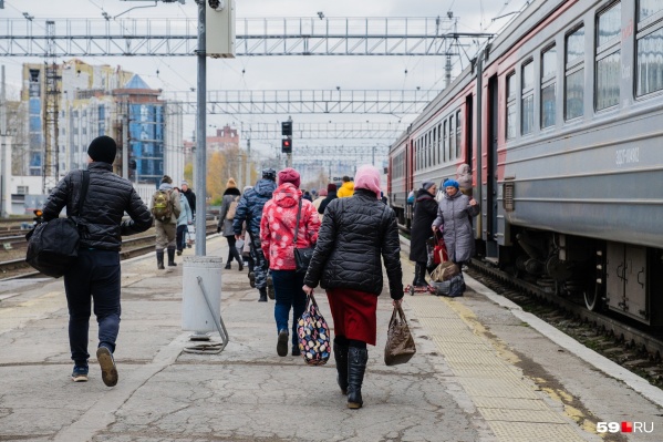 Число пассажиров заметно снизилось из-за пандемии коронавируса Число пассажиров заметно снизилось из-за пандемии коронавируса