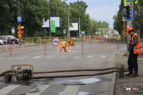 Движение будет организовано по проспектам Советских Космонавтов и Ломоносова. Ограничения продлятся с 29 июля по 2 августа включительно Движение будет организовано по проспектам Советских Космонавтов и Ломоносова. Ограничения продлятся с 29 июля по 2 августа включительно