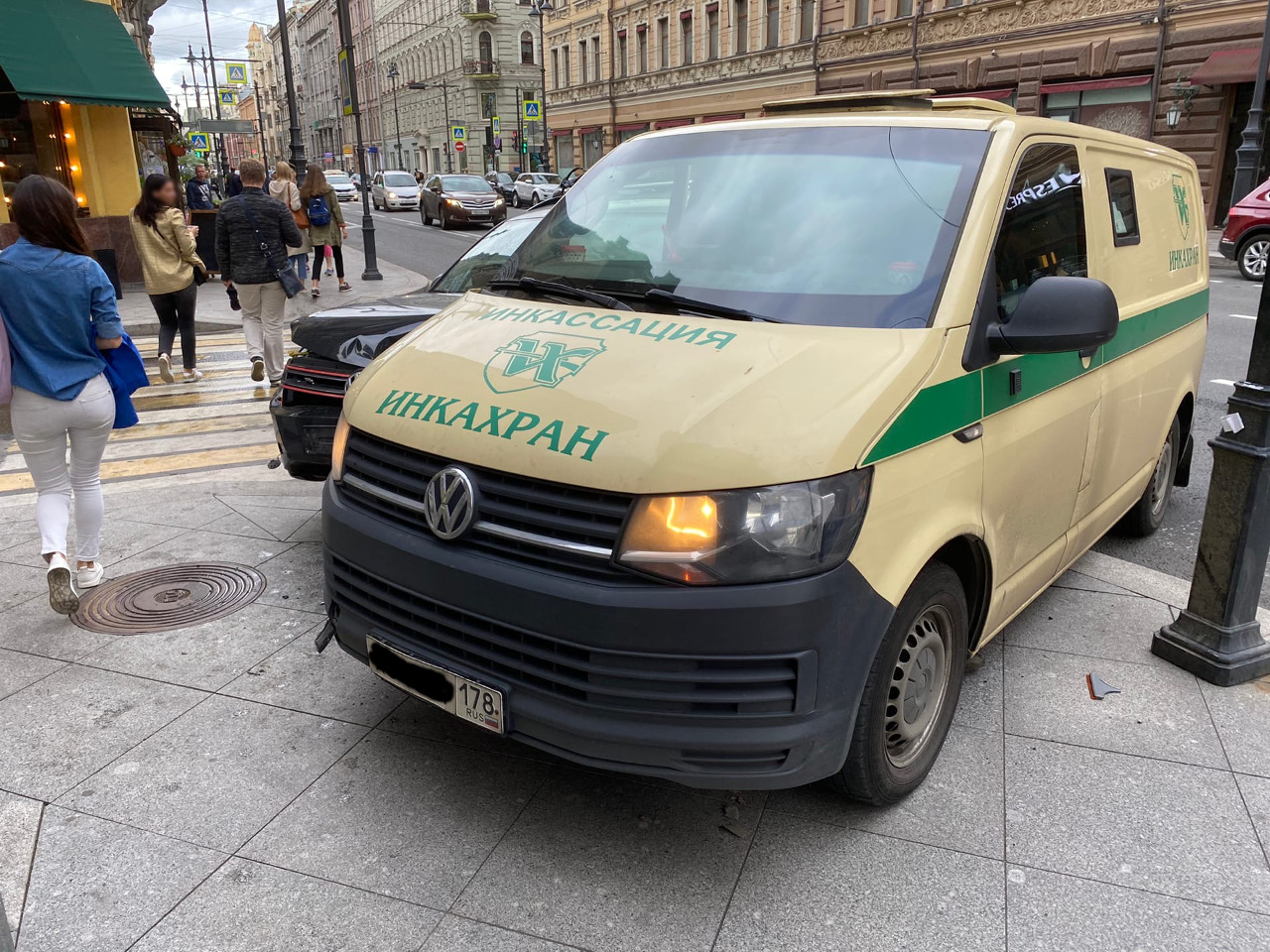 Volkswagen Crafter инкассация