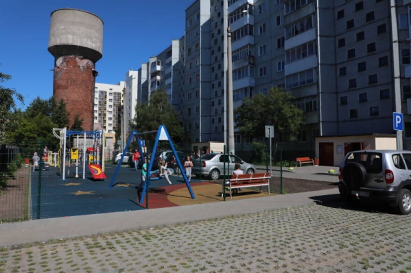 <a href="https://29.ru/text/gorod/69047860/" target="_blank" class="_">Башню признали опасной</a> в марте 2020 года — тогда же появилась информация, что ее снесут<br> <a href="https://29.ru/text/gorod/69047860/" target="_blank" class="_">Башню признали опасной</a> в марте 2020 года — тогда же появилась информация, что ее снесут<br>