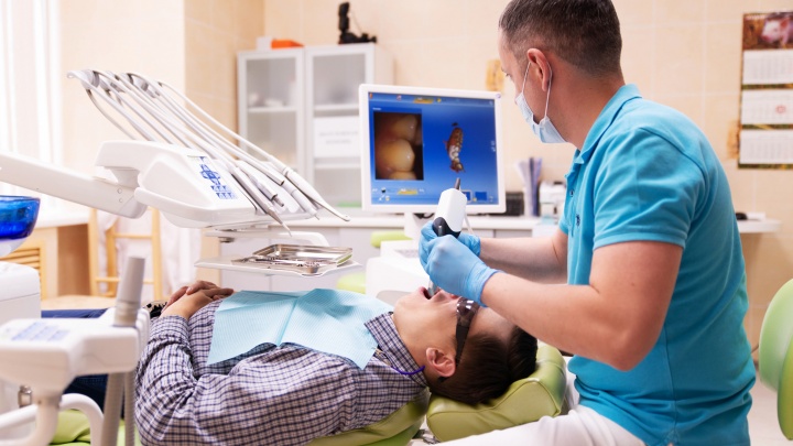 Орден за заслуги и передовые технологии: тюменская стоматология стала одной из лучших в стране