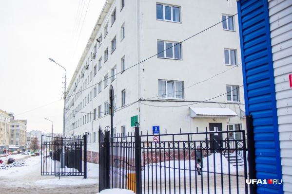 Все заразившиеся изолированы от людей Все заразившиеся изолированы от людей