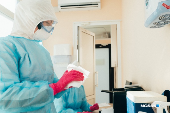 Сейчас в Омской области активно идет вакцинация от коронавируса Сейчас в Омской области активно идет вакцинация от коронавируса
