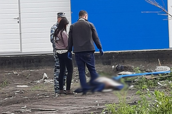 В обстоятельствах гибели мужчин сейчас разбираются силовики В обстоятельствах гибели мужчин сейчас разбираются силовики