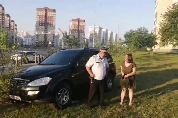 Автомобилистке грозит лишение прав и денежный штраф Автомобилистке грозит лишение прав и денежный штраф