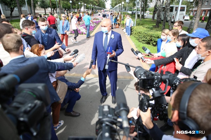 В Белово губернатор пообщался с журналистами