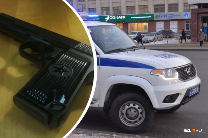 В багажнике служебного УАЗа нашли револьвер и пистолет с глушителем