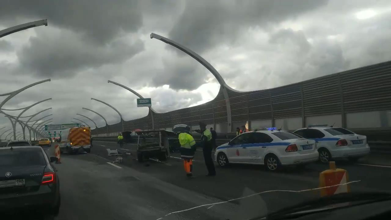 дтп на зсд пострадал мальчик. авария на зсд в спб. дтп съезд зсд богатырский. что на зсд сейчас случилось. что на зсд сейчас случилось.