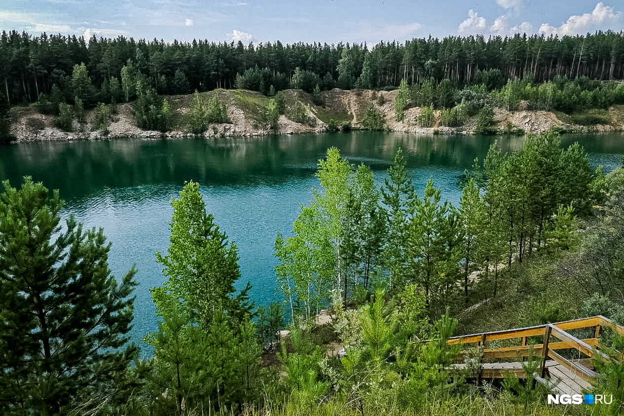 Караканский Бор мраморное озеро